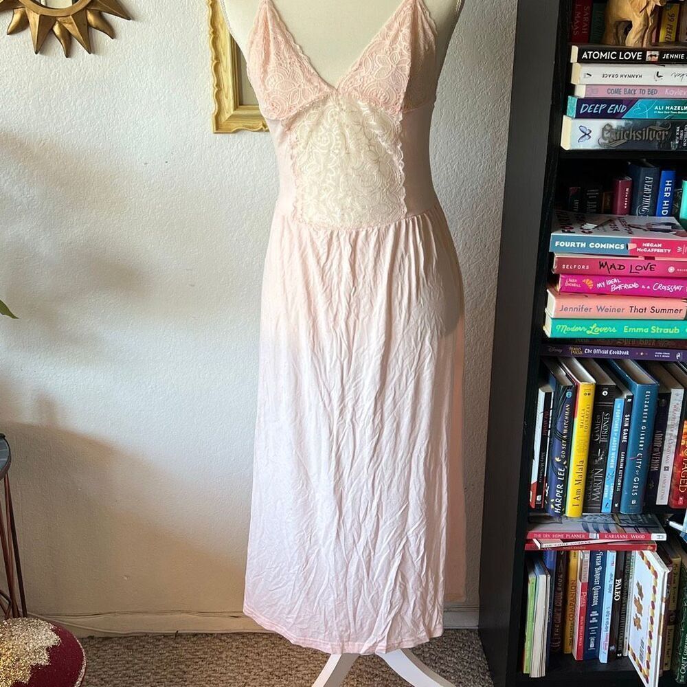 Daisy Fuentes Size Medium light pink Sleep Dress - Picture 1 of 8
